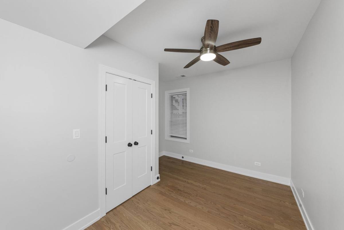 Apartment for rent at 1910 W Winnemac Ave #2, Chicago, IL 60640