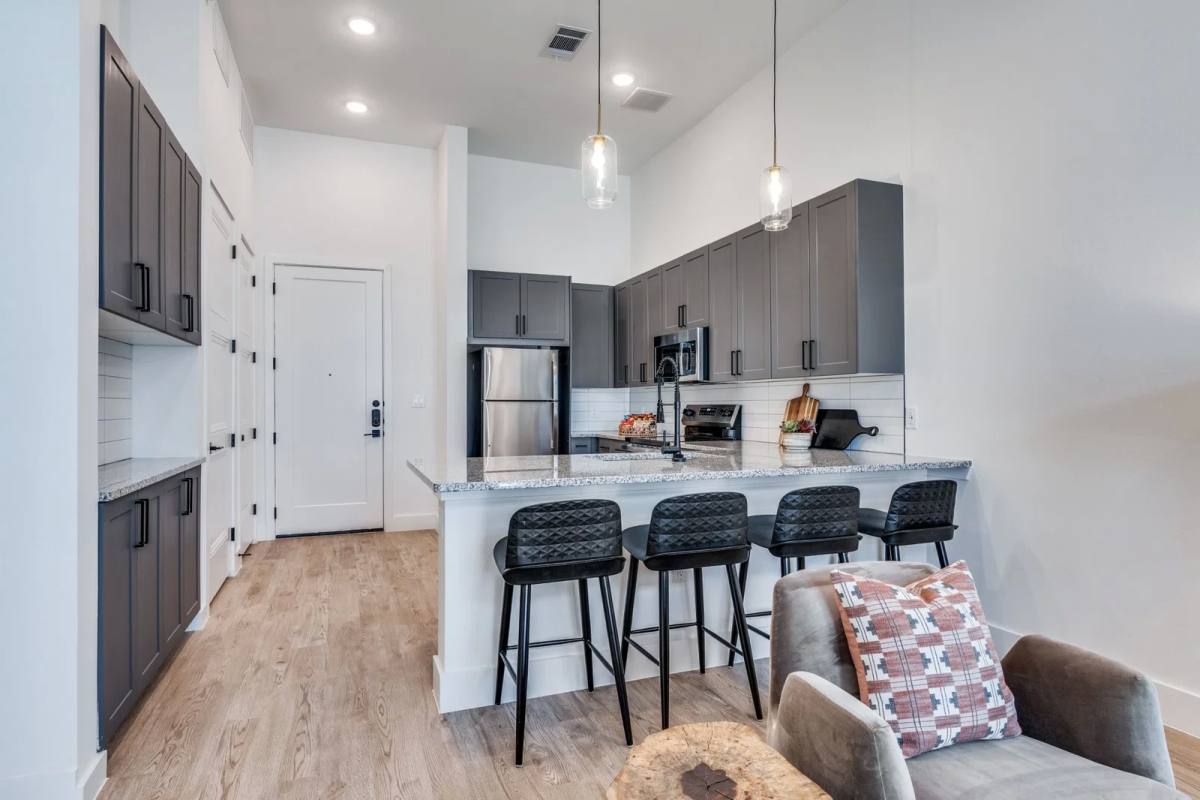 Apartment for rent at 650 E Sycamore St #5304, Denton, TX 76205