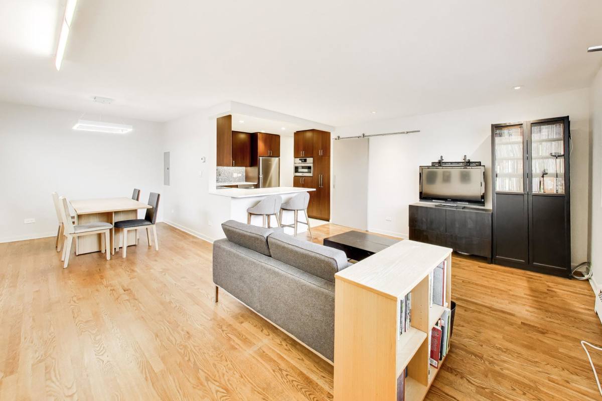 Apartment for rent at 2722 Central St, Evanston, IL 60201