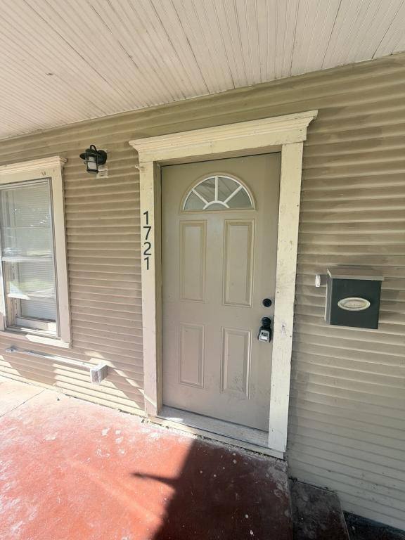 Townhouse for rent at 1721 Elizabeth Ave, Wichita Falls, TX 76301
