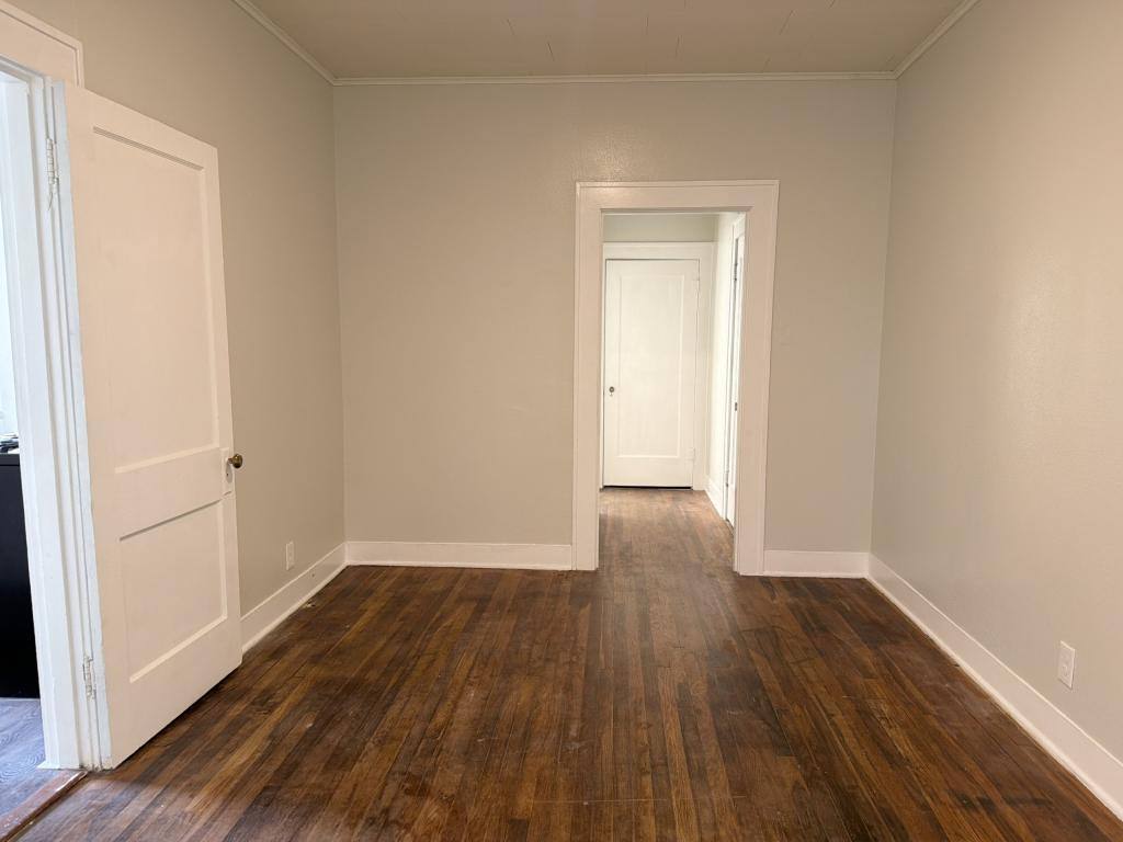 Townhouse for rent at 1721 Elizabeth Ave, Wichita Falls, TX 76301