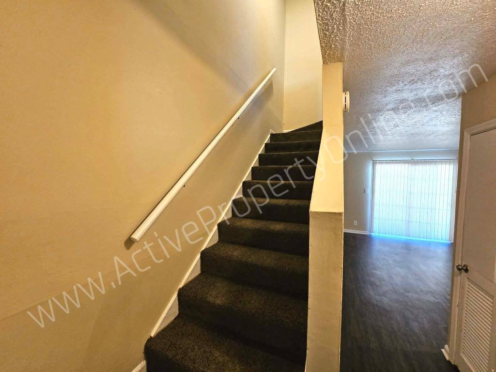 Apartment for rent at 2655 Vineville Ave #G, Macon, GA 31204