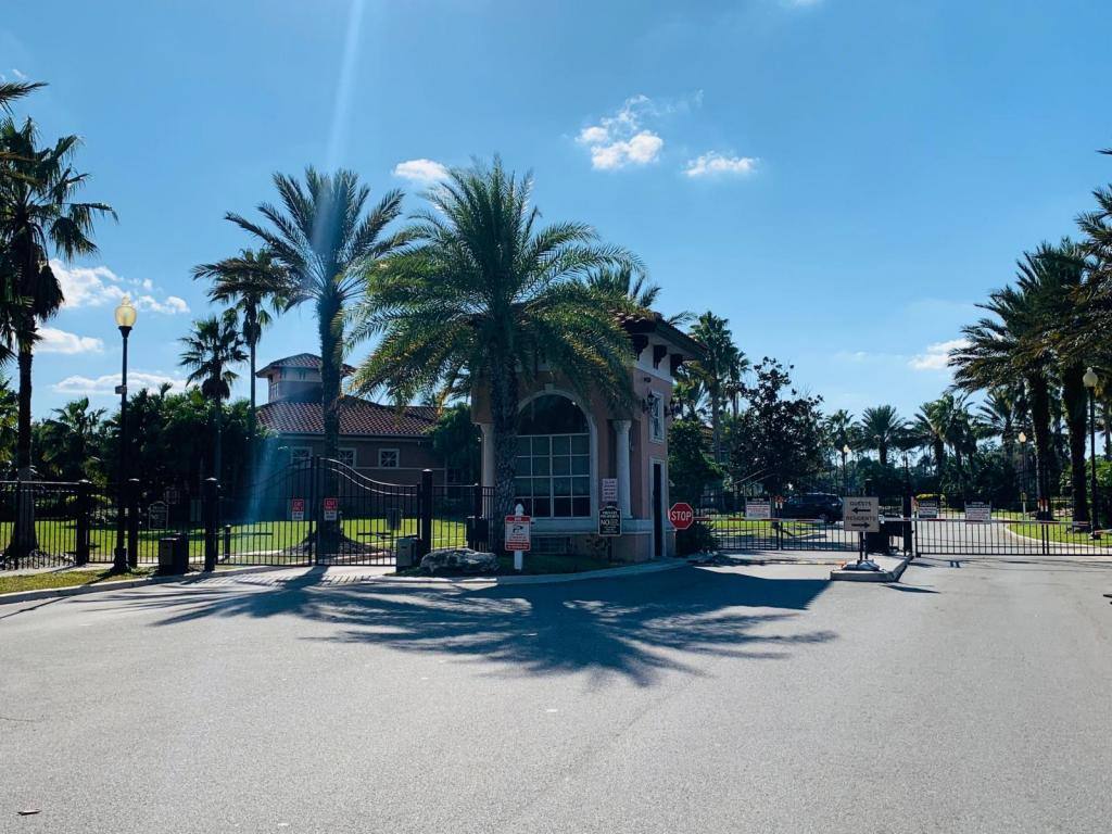 Condo for rent at 5578 Metrowest Blvd #1-208, Orlando, FL 32811
