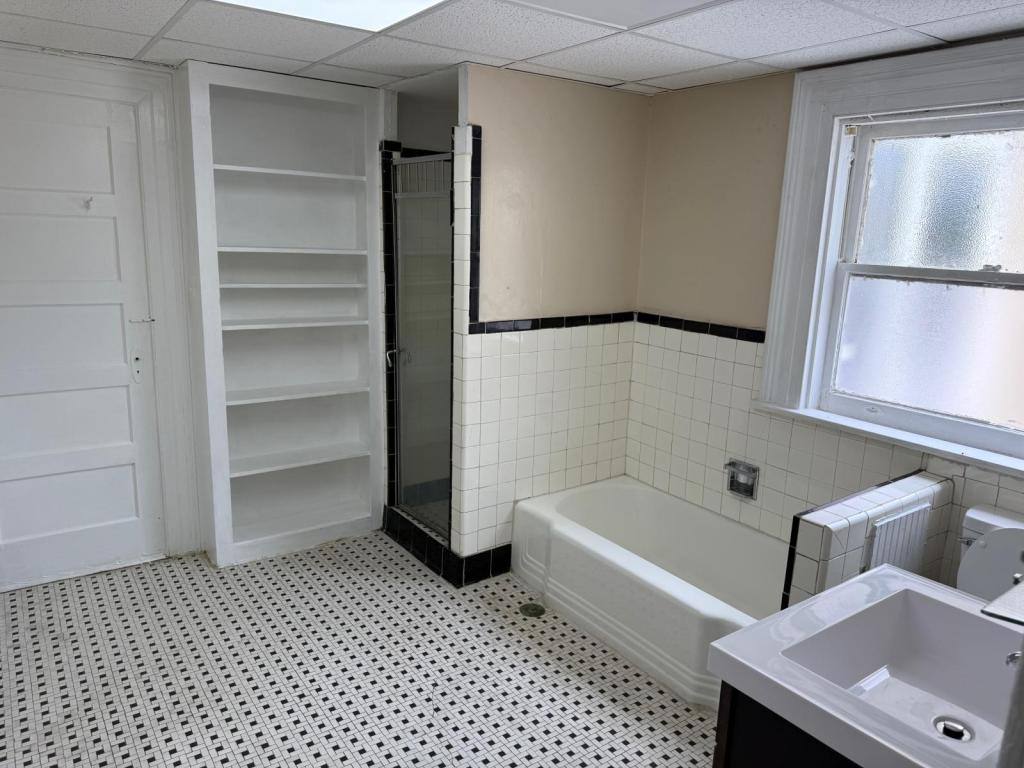 Apartment for rent at 952 Georgia Ave #16, Macon, GA 31201