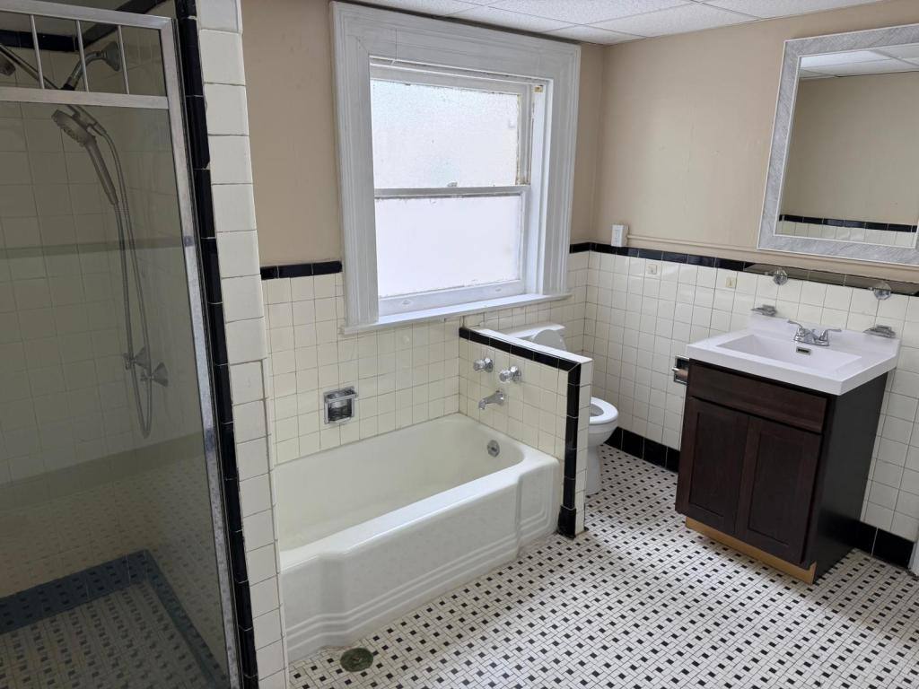 Apartment for rent at 952 Georgia Ave #16, Macon, GA 31201