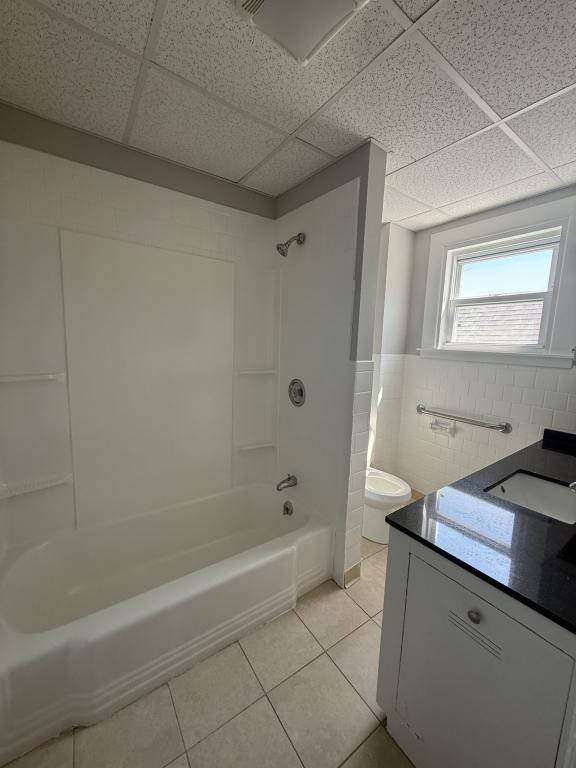 Apartment for rent at 274 Harrison St, Fall River, MA 02723