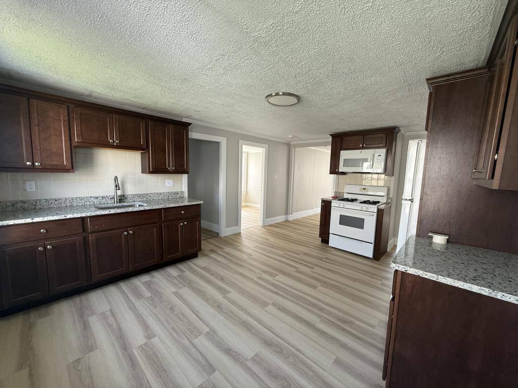 Apartment for rent at 274 Harrison St, Fall River, MA 02723