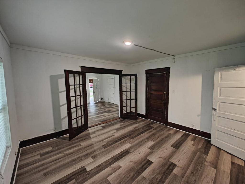 Townhouse for rent at 211 E Standifer St #B, McKinney, TX 75069