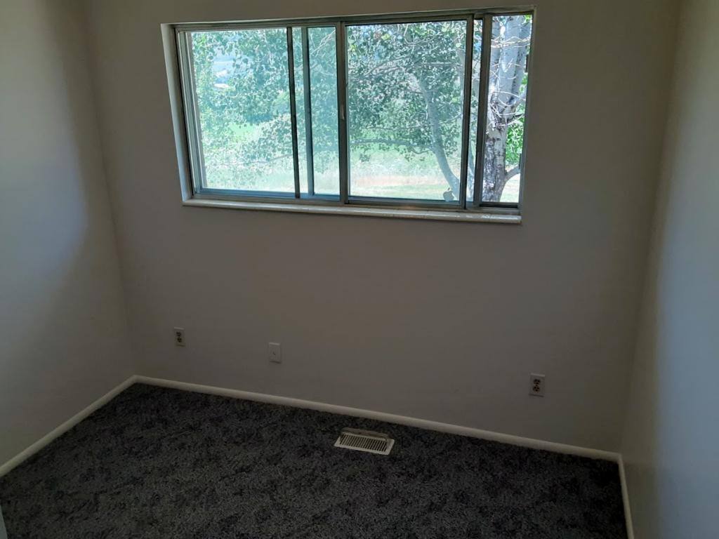 House for rent at 10295 S Highway 165, Paradise, UT 84328