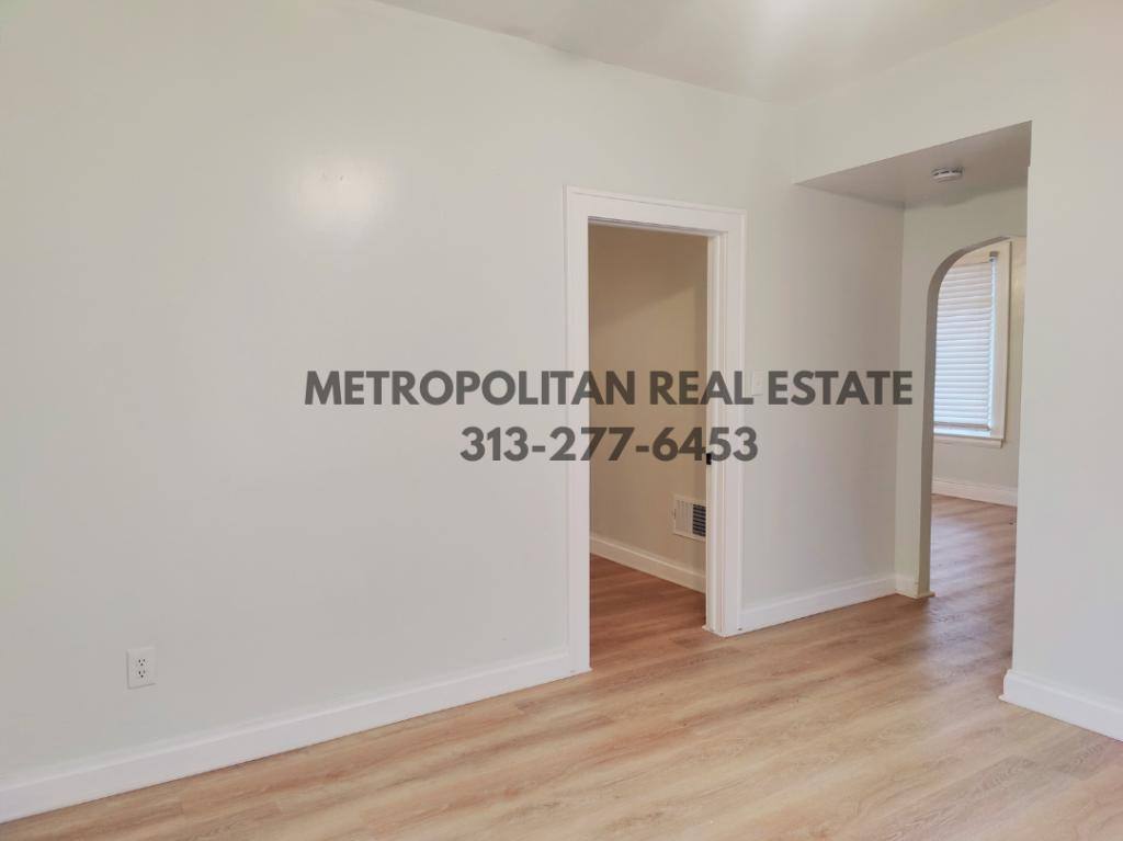 Apartment for rent at 22340 Park St, Dearborn, MI 48124