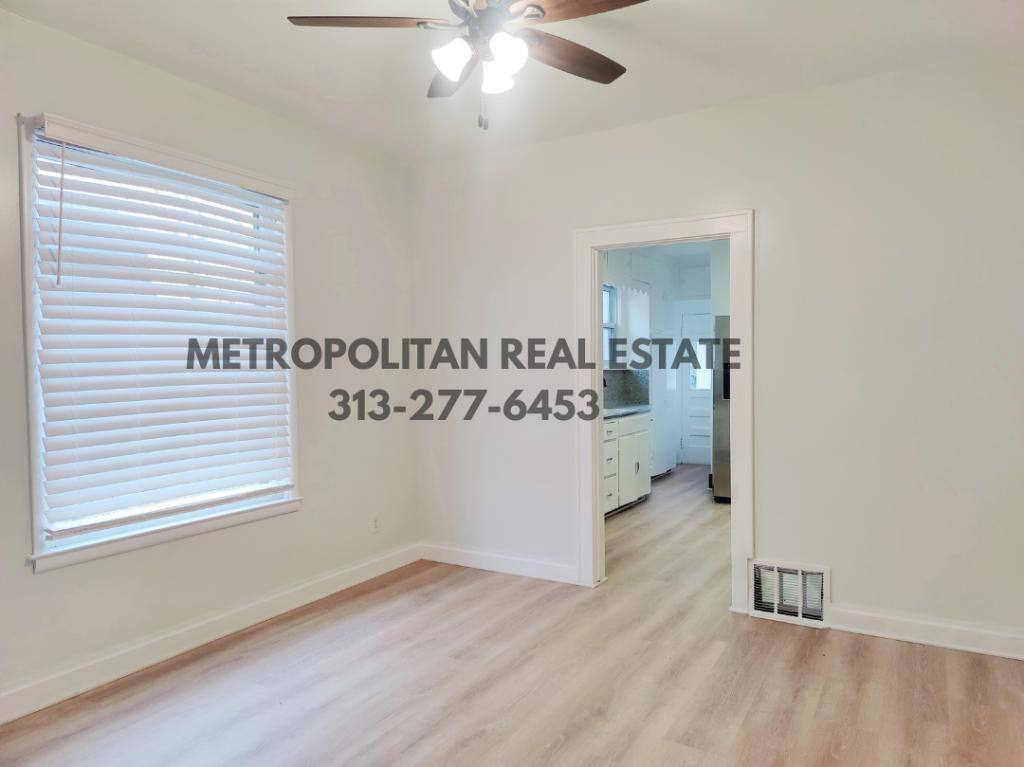 Apartment for rent at 22340 Park St, Dearborn, MI 48124
