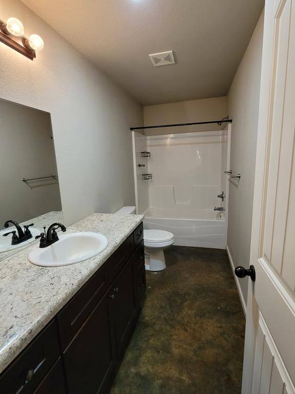House for rent at 613 N 13th St, Paragould, AR 72450