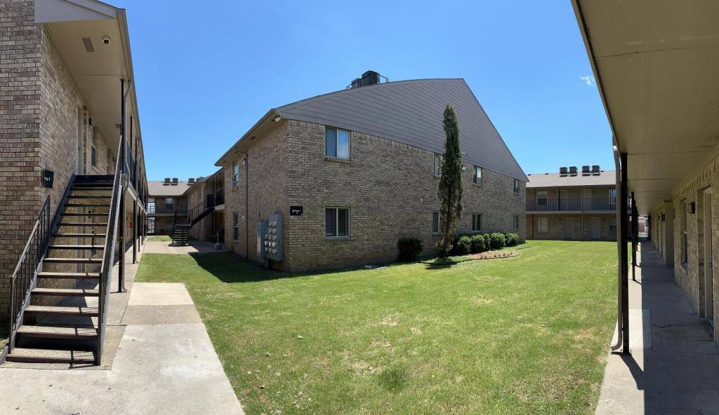 Apartment for rent at 2120 52nd St, Dallas, TX 75216