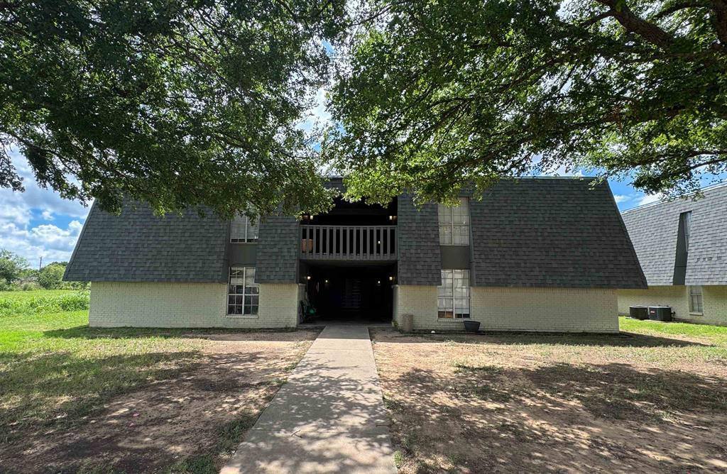 Apartment for rent at 1509 Trigg Lane, Wichita Falls, TX 76306