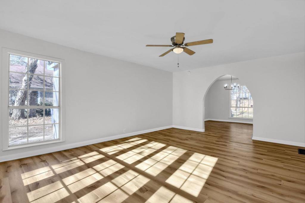 House for rent at 1313 E Lamar St, Sherman, TX 75090
