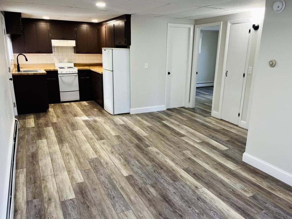 Apartment for rent at 6B Acorn St, Sanford, ME 04073