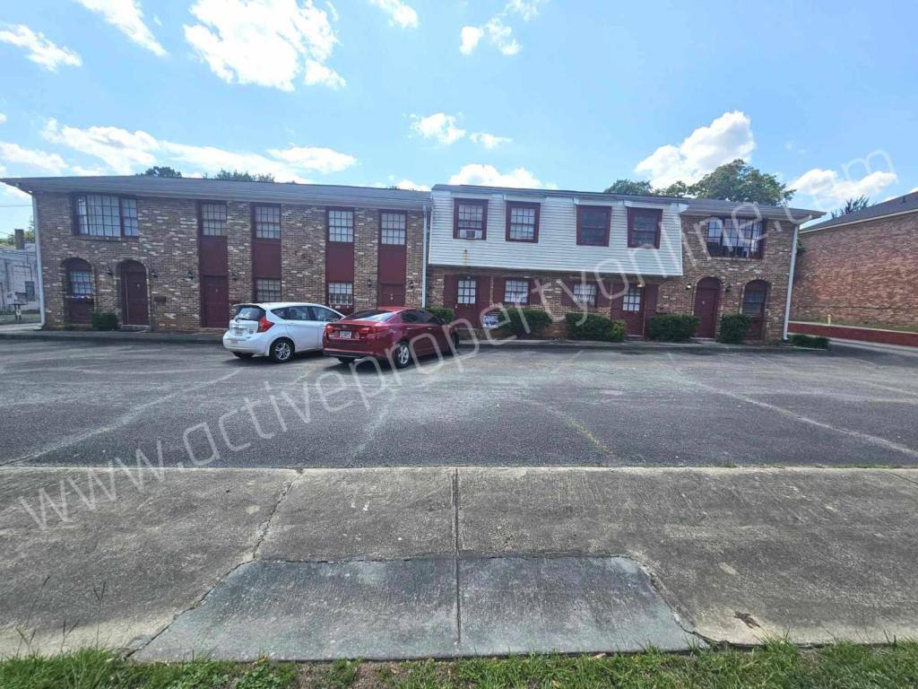 Apartment for rent at 130 Calloway Dr #D, Macon, GA 31204