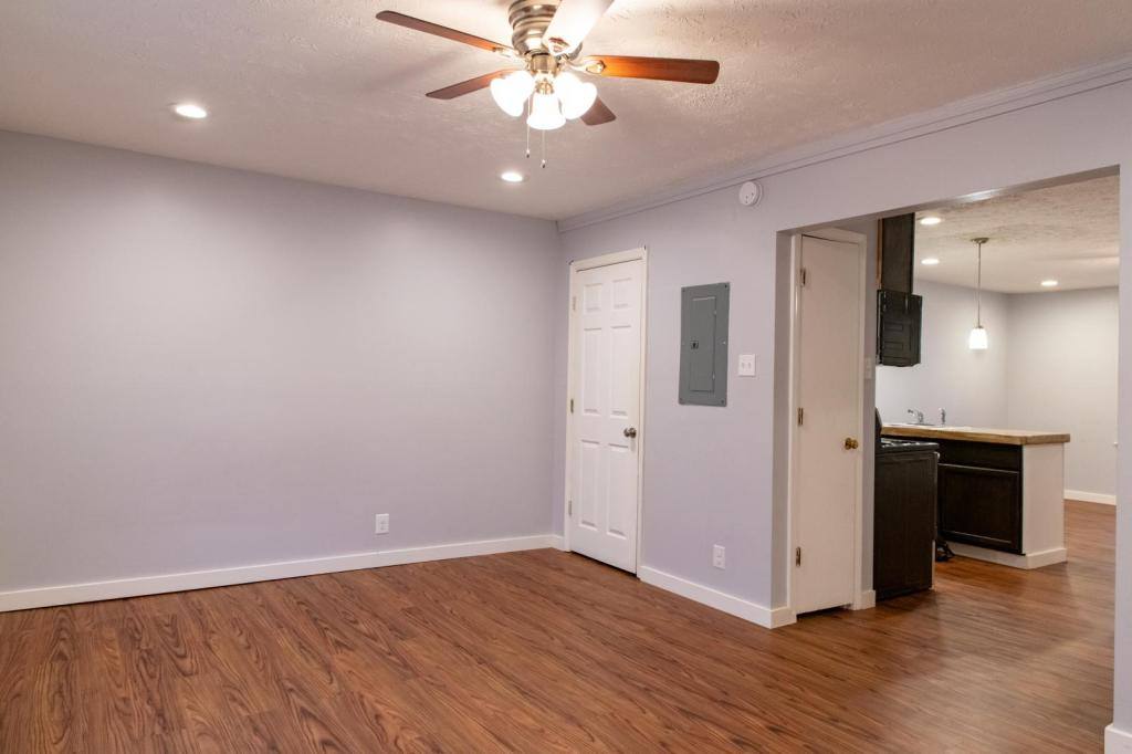 Apartment for rent at 1081 Cross Keys Rd #10 Key 405, Lexington, KY 40504