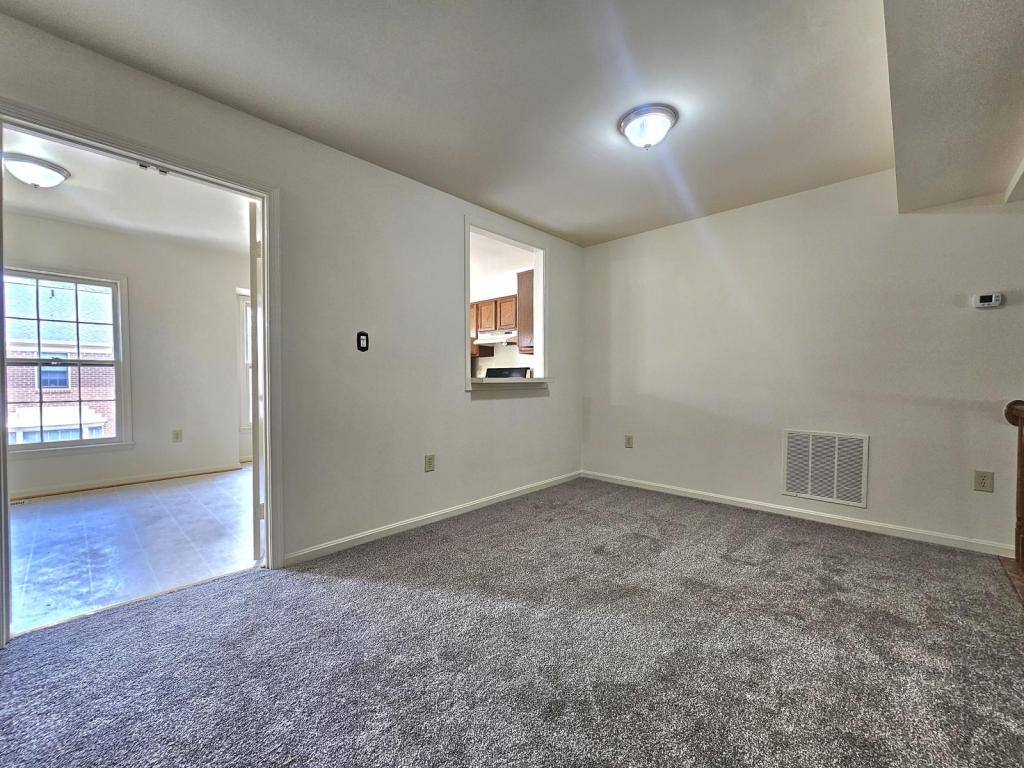 Townhouse for rent at 4719 Gainsborough Dr, Fairfax, VA 22032