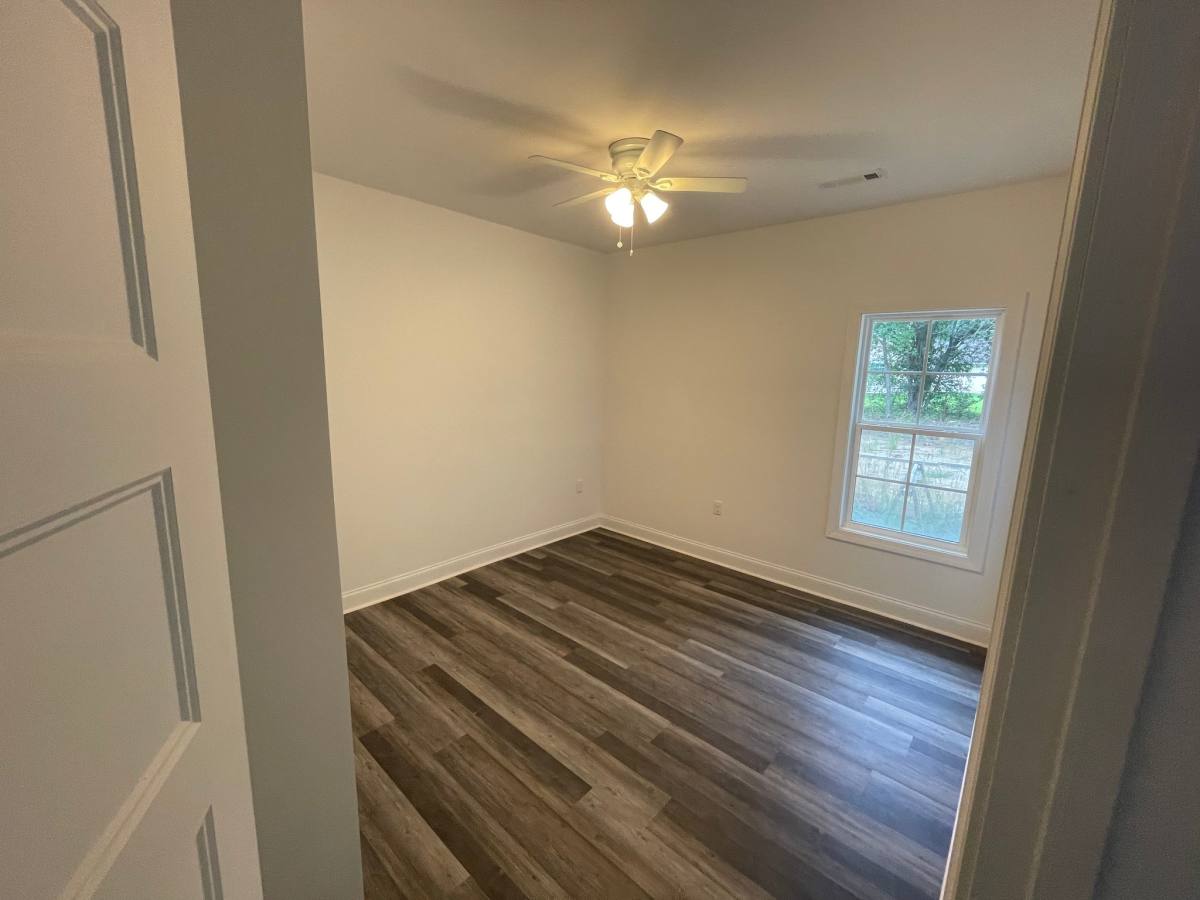 Apartment for rent at 542A Mace Cannon Rd, Dublin, GA 31021