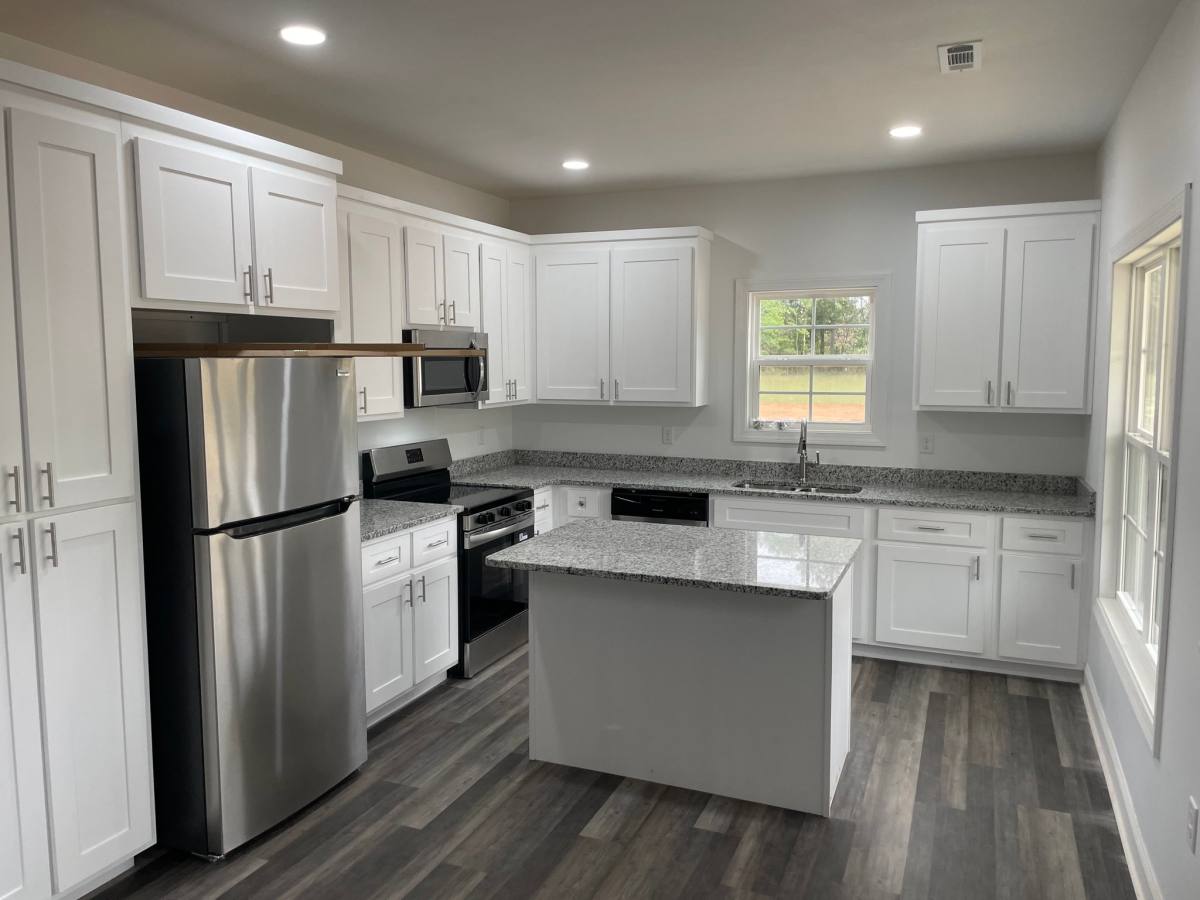 Apartment for rent at 542A Mace Cannon Rd, Dublin, GA 31021