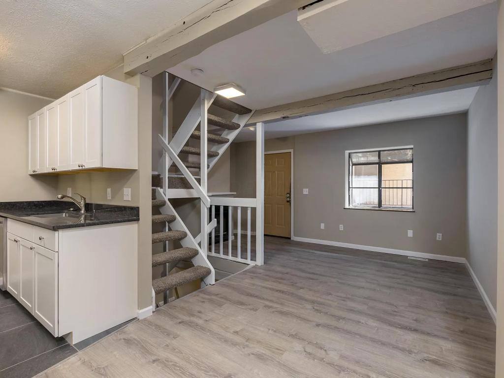 House for rent at 91 W 9th Ave, Columbus, OH 43201