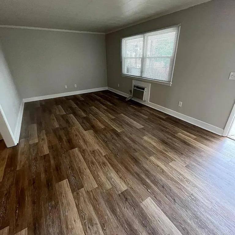 Apartment for rent at 181 W Court St, Rutherfordton, NC 28139