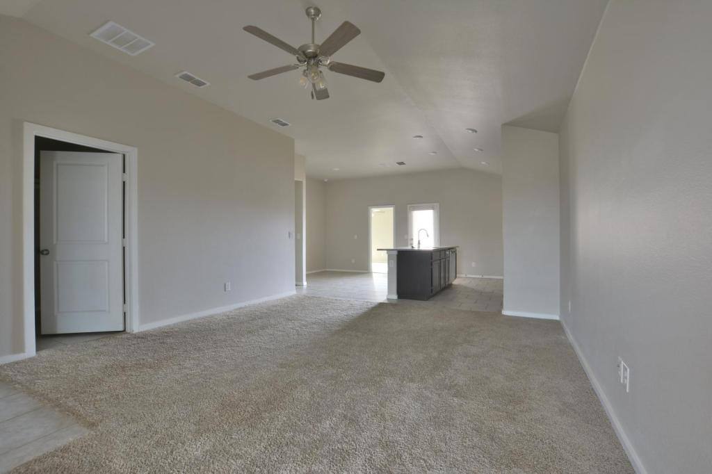 House for rent at 1707 140th, Lubbock, TX 79423
