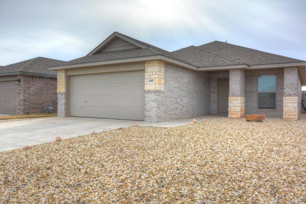 House for rent at 1707 140th, Lubbock, TX 79423