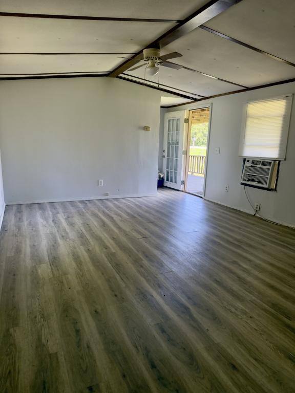 House for rent at 1007 E Gentry Ave, Checotah, OK 74426