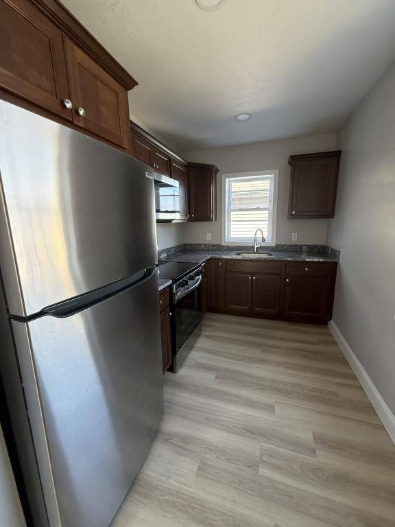 Apartment for rent at 169 Grant St, Fall River, MA 02721