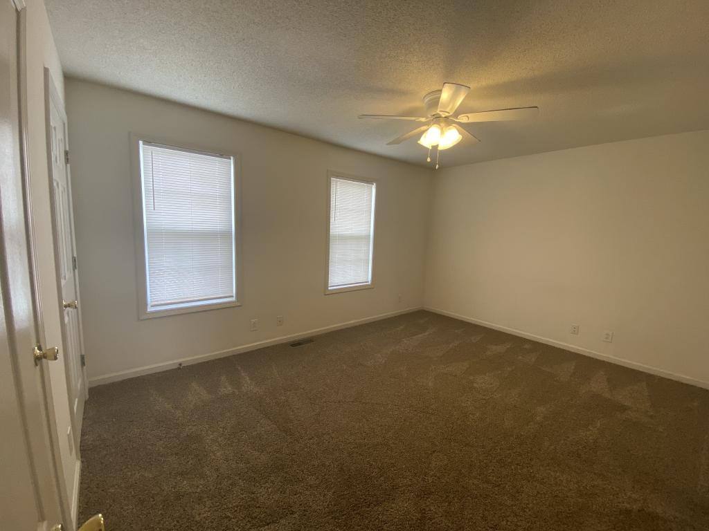 Townhouse for rent at 219 Tree Line Dr, Oak Grove, KY 42262