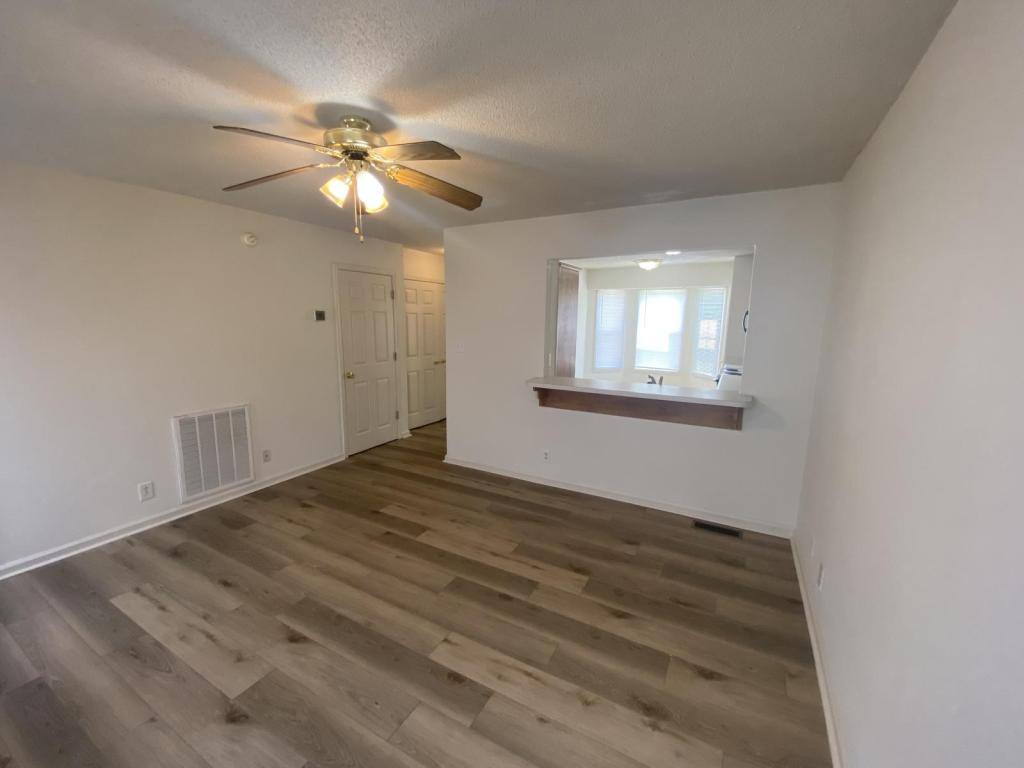 Townhouse for rent at 225 Tree Line Dr, Oak Grove, KY 42262