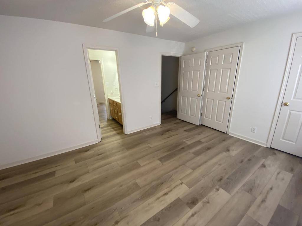 Townhouse for rent at 225 Tree Line Dr, Oak Grove, KY 42262