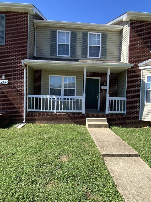 Townhouse for rent at 251 Tree Line Dr, Oak Grove, KY 42262