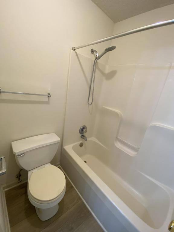 Townhouse for rent at 251 Tree Line Dr, Oak Grove, KY 42262