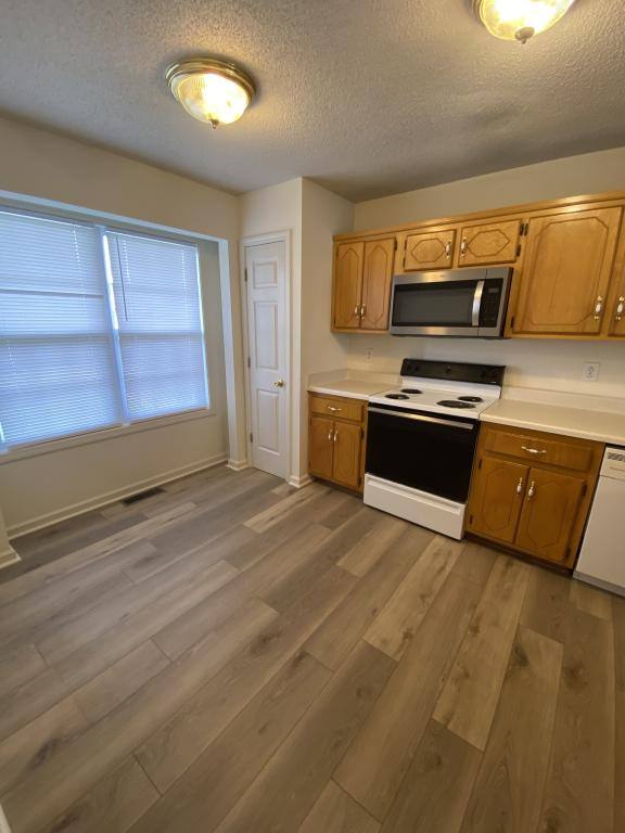 Townhouse for rent at 233 Tree Line Dr #235-A, Oak Grove, KY 42262