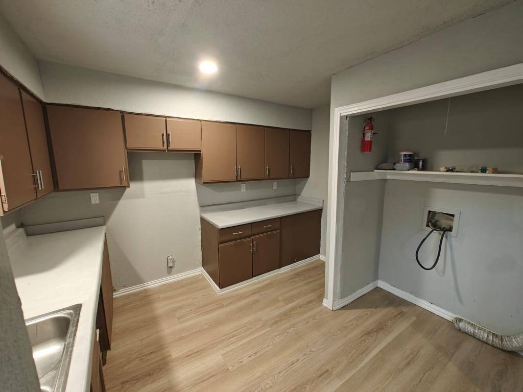 Apartment for rent at 811 N Spears St #102, Alvarado, TX 76009