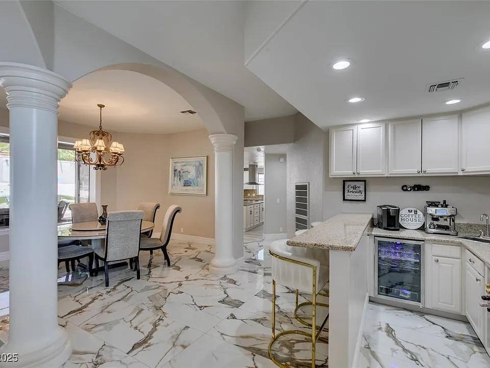 House for rent at 2101 Diamond Bar Dr, Las Vegas, NV 89117
