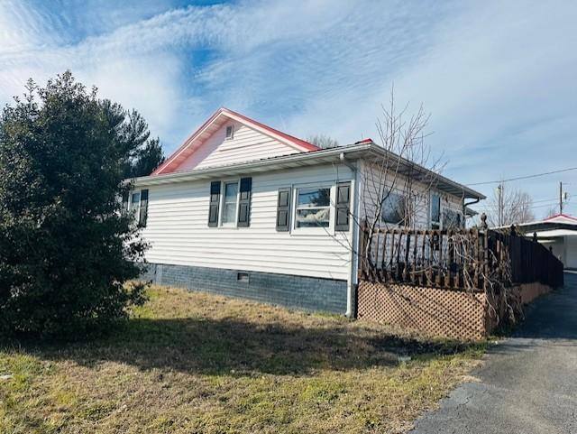 House for rent at 3604 W Dixon Blvd, Shelby, NC 28150