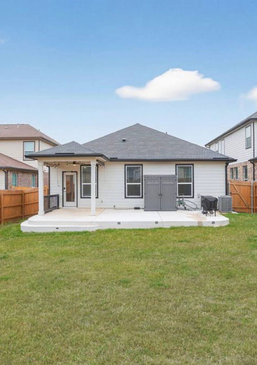House for rent at 223 W Granite Shores Dr, Boerne, TX 78006