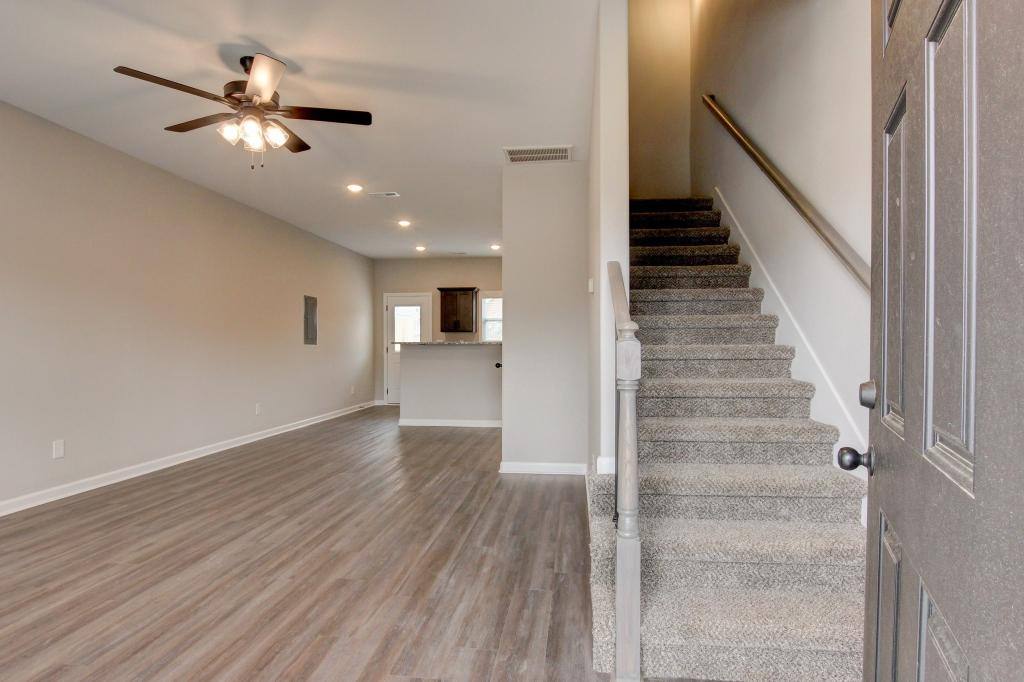 Townhouse for rent at 1115 Hillwood Dr, Clarksville, TN 37040