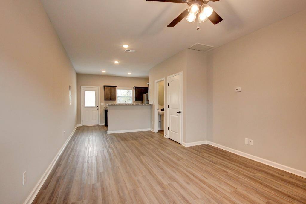 Townhouse for rent at 1115 Hillwood Dr, Clarksville, TN 37040