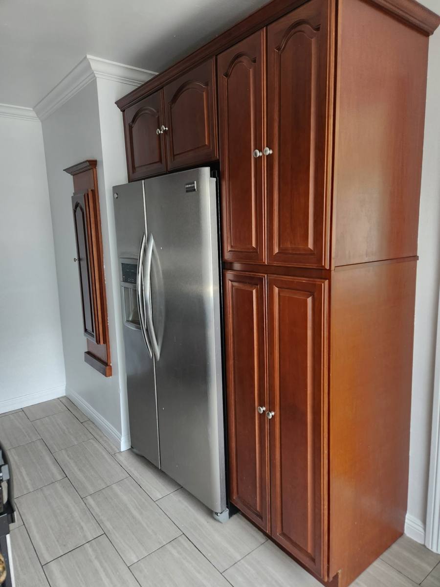 Apartment for rent at 767 W 90th St, Los Angeles, CA 90044