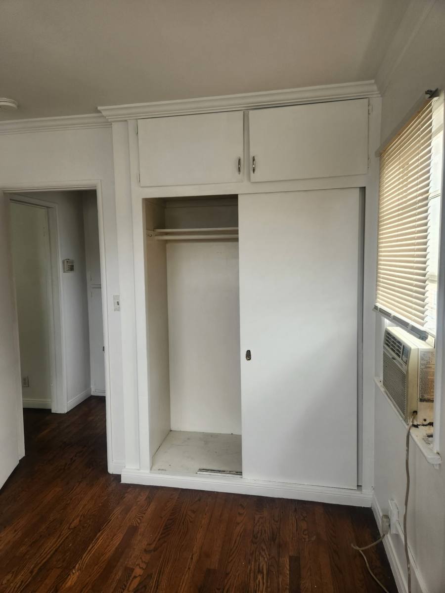 Apartment for rent at 767 W 90th St, Los Angeles, CA 90044