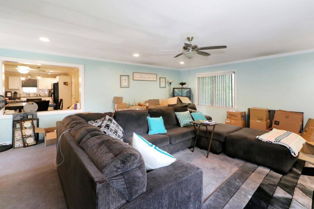 House for rent at 7015 Mirror Lake Rd, Columbia, SC 29209