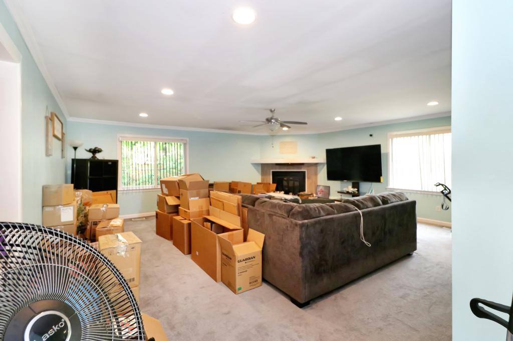 House for rent at 7015 Mirror Lake Rd, Columbia, SC 29209