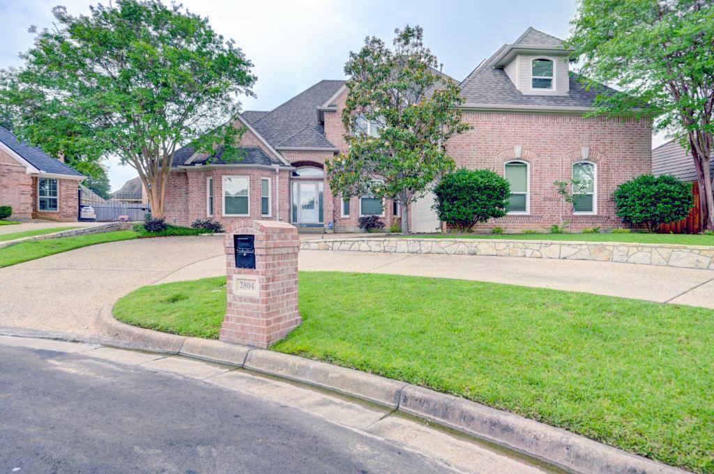 House for rent at 2804 Vermont Court, Arlington, TX 76001