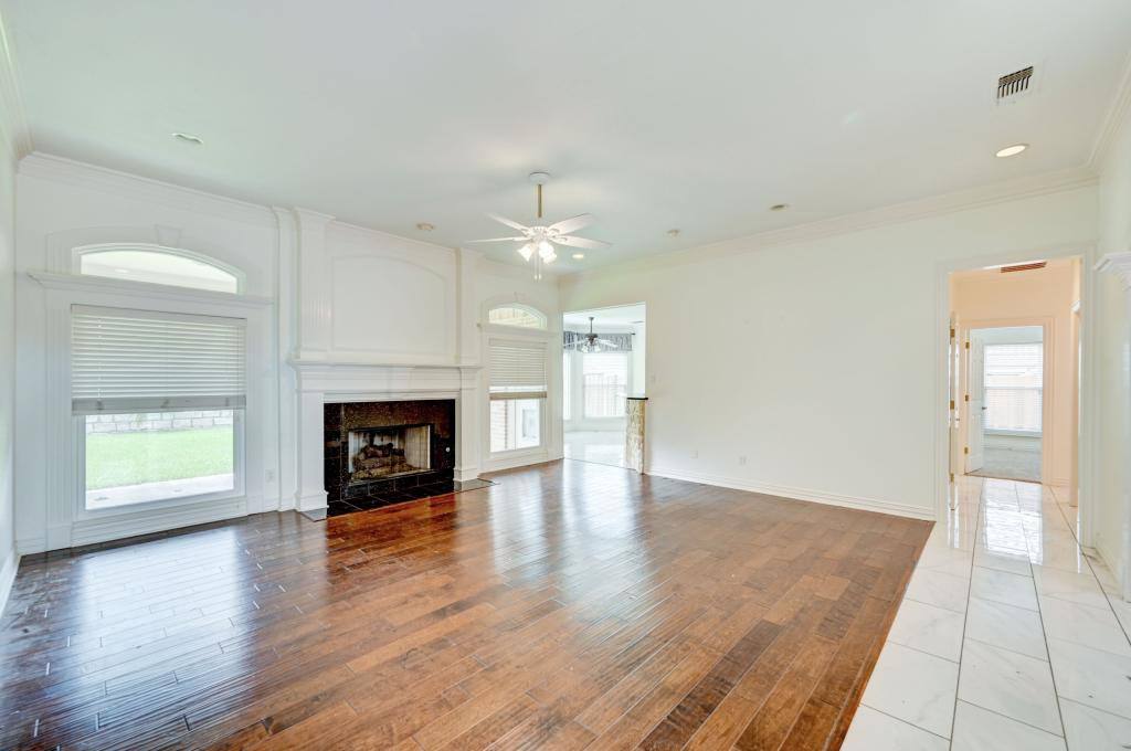 House for rent at 2804 Vermont Court, Arlington, TX 76001