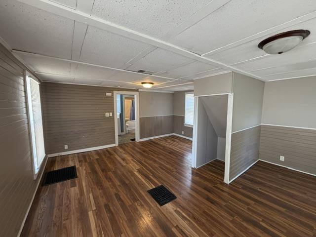 Apartment for rent at 419 W Washington St, Ottawa, IL 61350